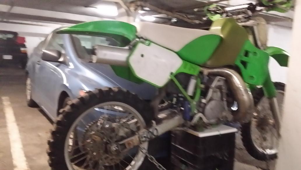 Kanada88 1988 kx500 kawasaki pic 1.JPG