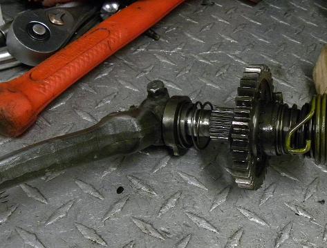 XR KICK LEVER SHAFT REMOVAL 5.JPG