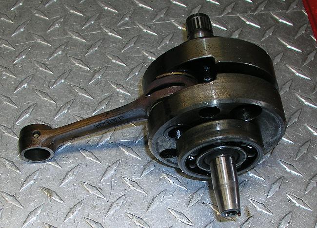 kx250 kawasaki crank shaft pics 1.JPG