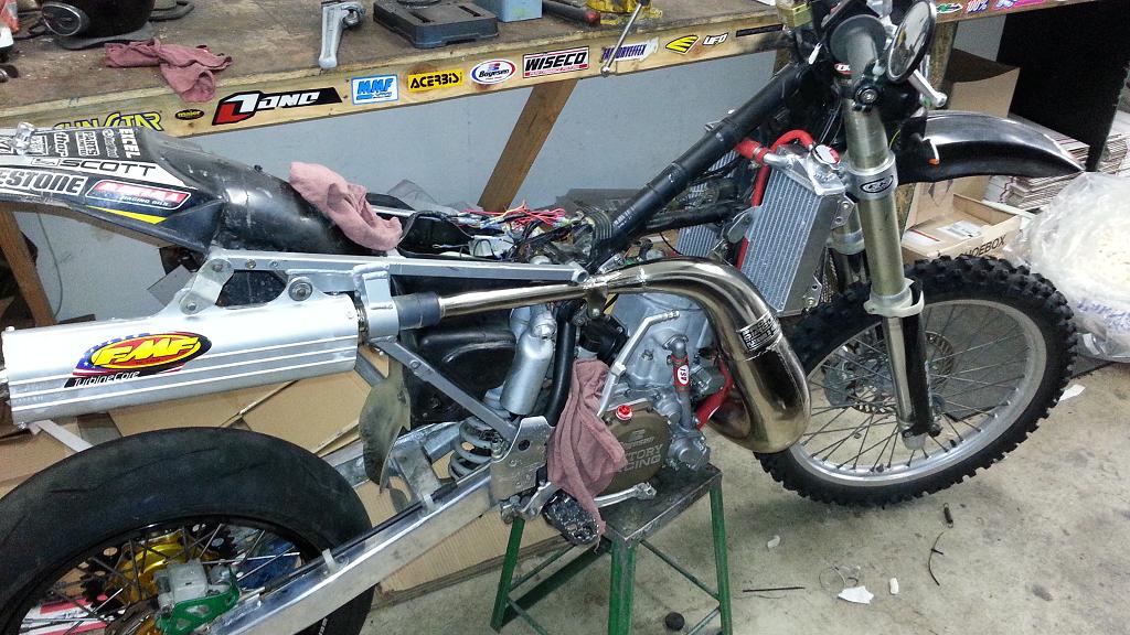 01 kx500 rebuild progress 7-22-14.JPG