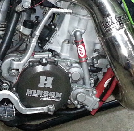 kx500 kawasaki 2001 supermoto with hinson clutch basket cover.jpg