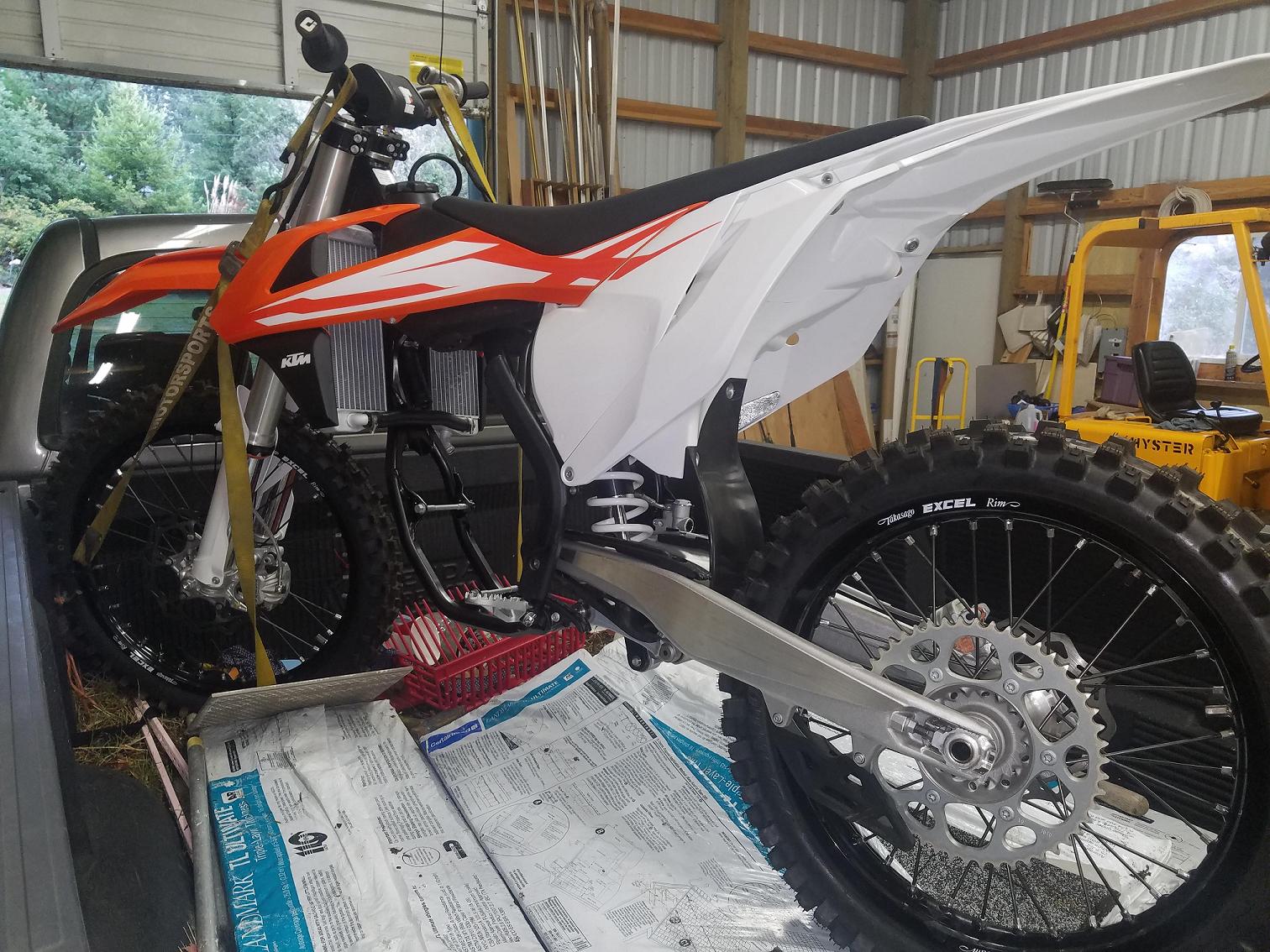 KX GURU RACING.COM 2016 KTX500 BUILD 101.JPG