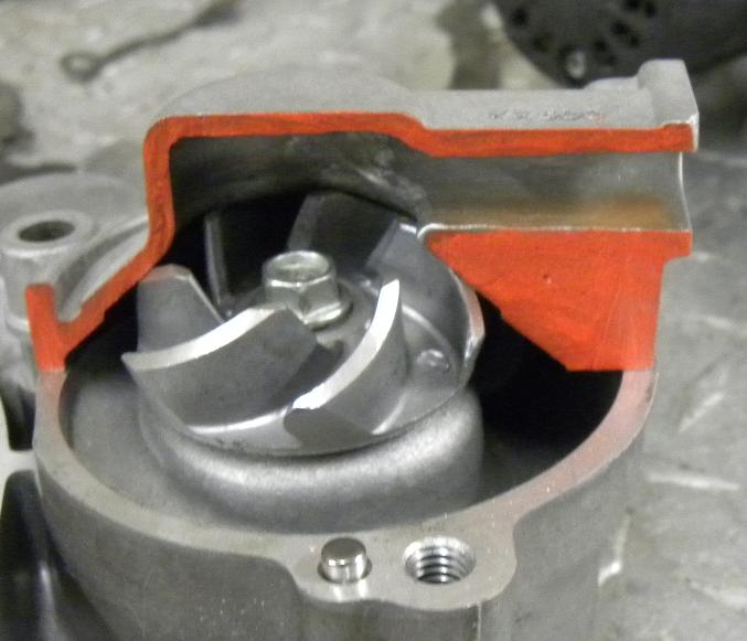 KX500 WATER PUMP IMPELLER CLEARANCE 5.JPG