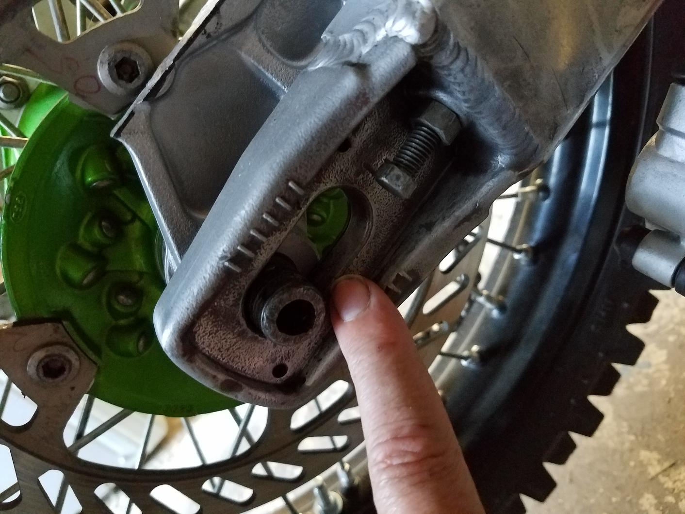 KXGURU.COM KX500 REAR BRAKE MOD 104.JPG