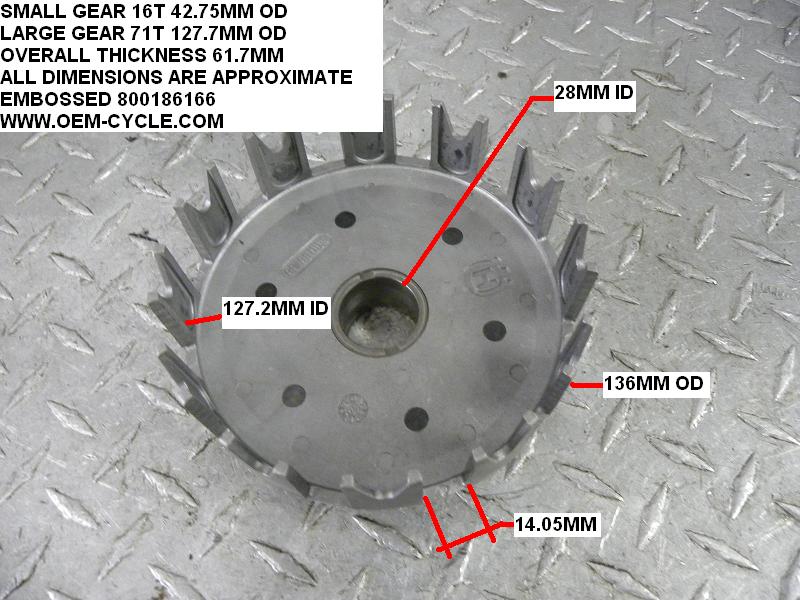 HUSQVARNA CR125 2001 CLUTCH BASKET 800186166.JPG