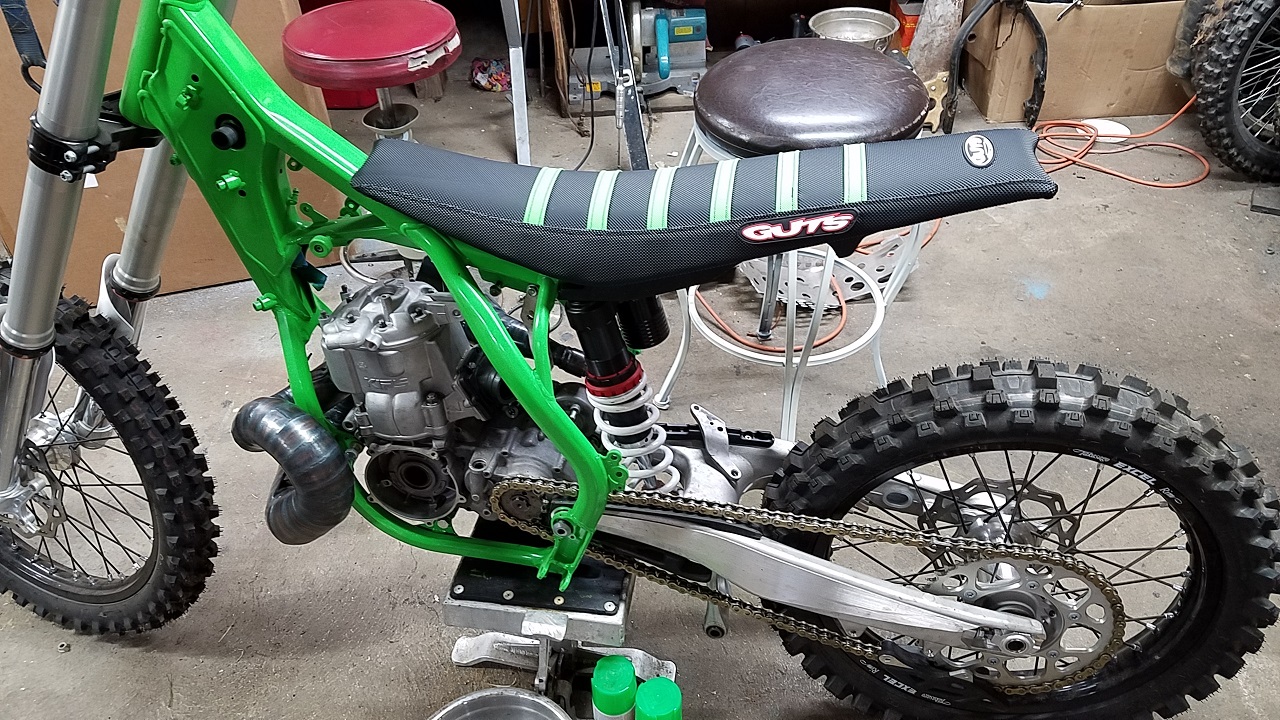 kx guru racing guts racing custom seat 102.jpg