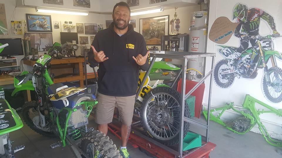 PRO SURFER SUNNY GARCIA KX GURU RACING KX500 110.jpg