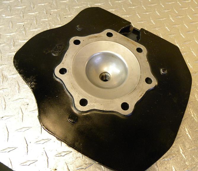 12200-KA5-680 - CYLINDER HEAD - FITS 83 CR480 - PICS AND MEASUREMENTS 3.JPG