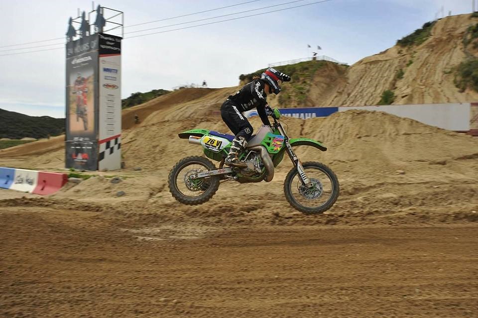 KX Guru Racing Sean Colliers the Beast with a desert tank 106.jpg